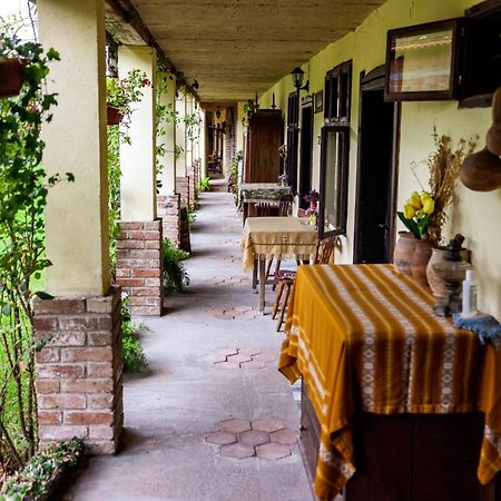 Snasini Kucari Bed & Breakfast Gradiste Bagian luar foto