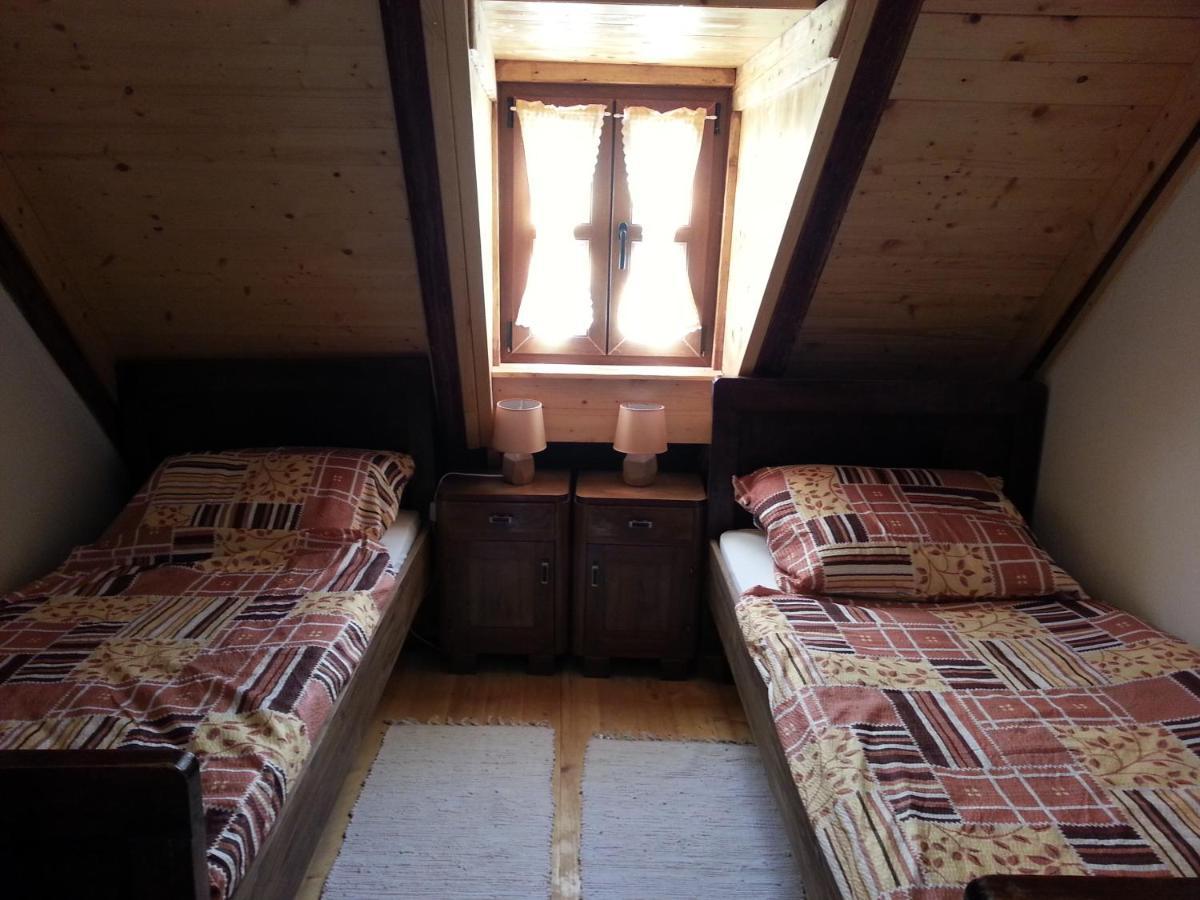 Snasini Kucari Bed & Breakfast Gradiste Bagian luar foto